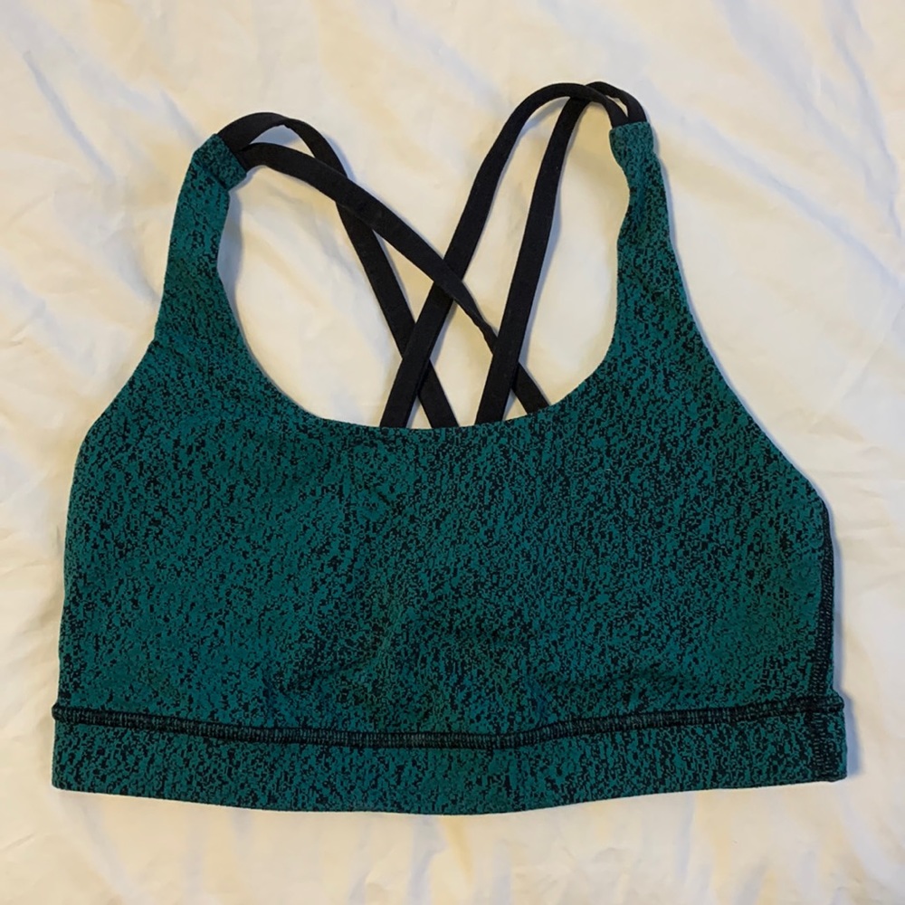Lululemon sports bra
